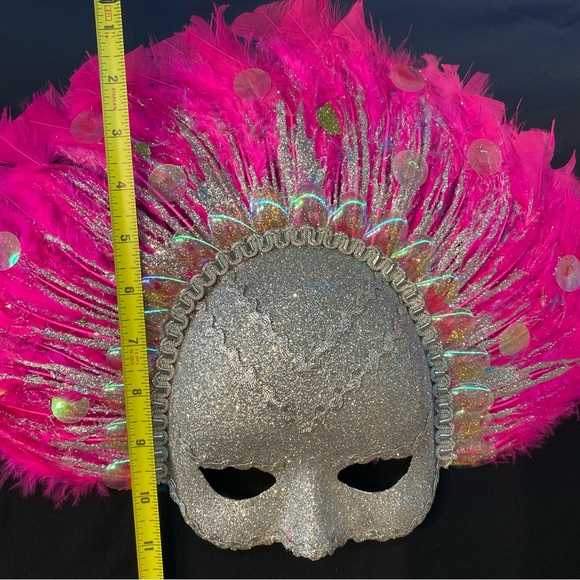 Pink Feathers Venetian Carnival Masquerade Face Mask - Picture 5 of 5